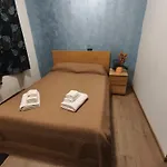None Holiday Hotel 酒店 诺内